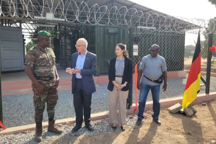 Bénin Allemagne armée béninoise armureries conteneurisées