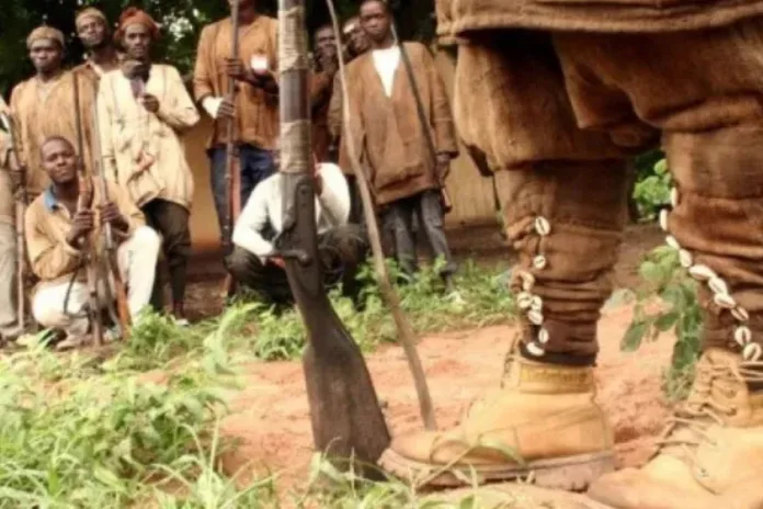 Côte d'Ivoire chasseurs ivoiriens maliens