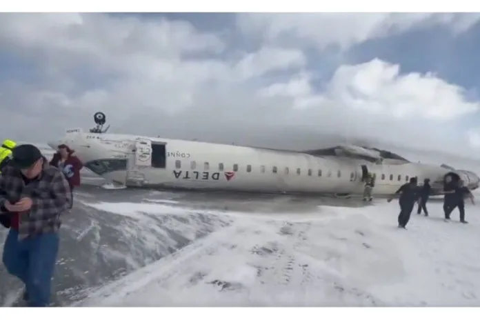 Canada avion Delta Airlines crash aéroport de Toronto